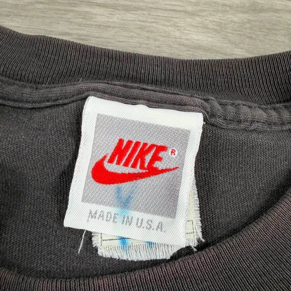 Vintage Nike Huarache T Shirt Poison Dart Frog 90s USA Large